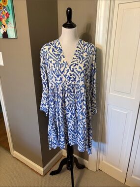 NWT Lior Blue & White Printed V-Neck Women’s Dress